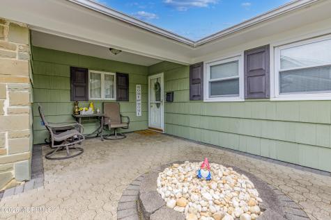 60 Fordham Drive Aberdeen NJ 07747