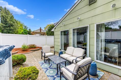 60 Fordham Drive Aberdeen NJ 07747