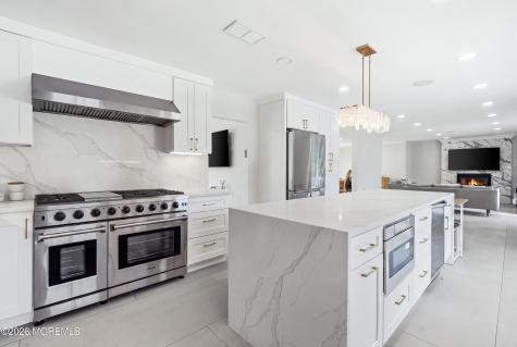 445 Slocum Place Oakhurst NJ 07755