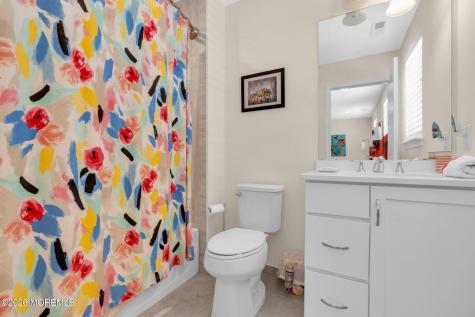 33 Northcrest Drive Tinton Falls NJ 07724