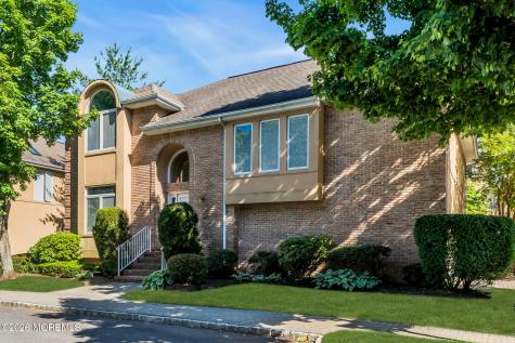 166 La Quinta Court Holmdel NJ 07733