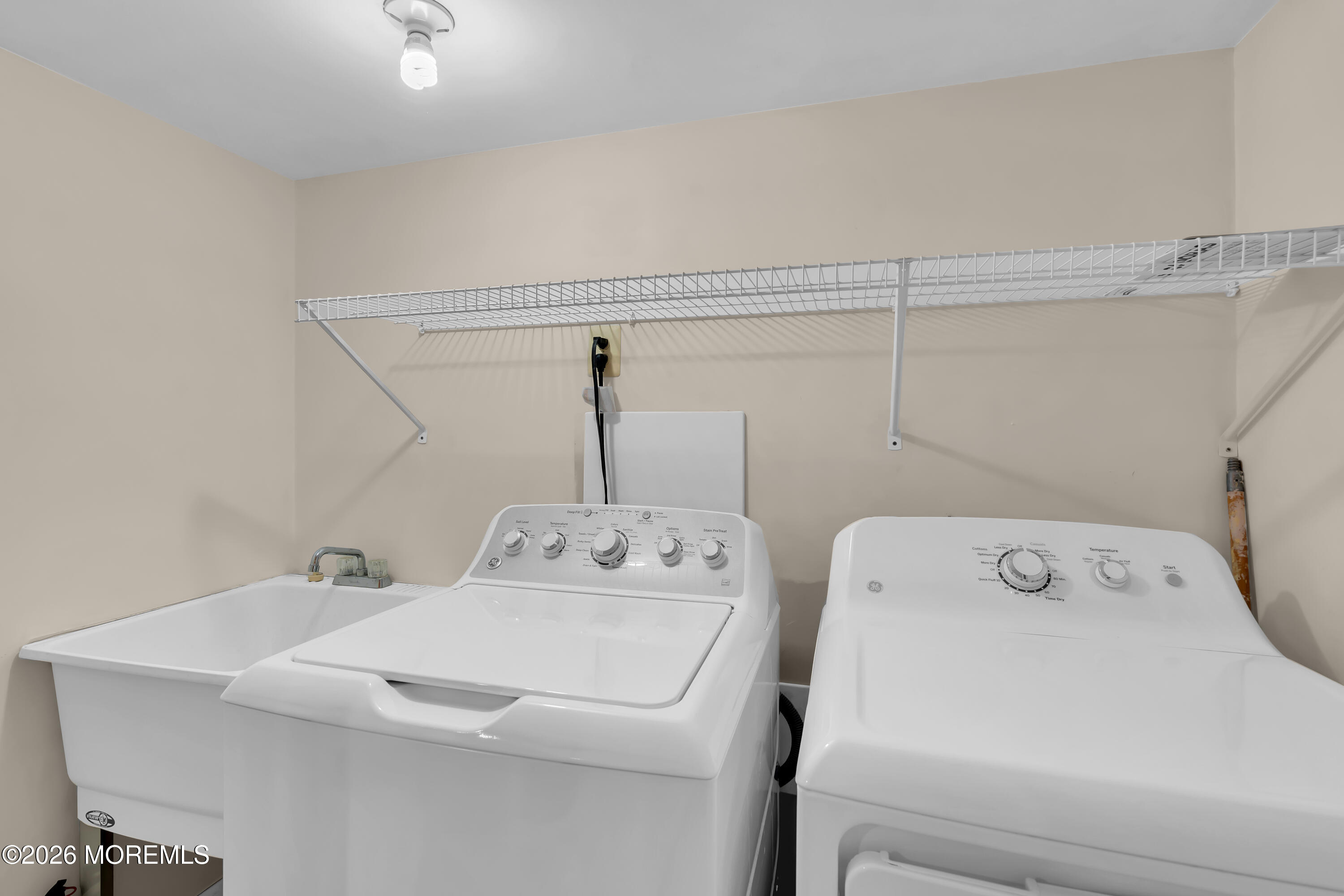 166 La Quinta Court Holmdel NJ 07733