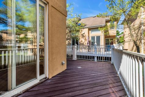 166 La Quinta Court Holmdel NJ 07733