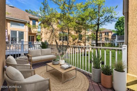 166 La Quinta Court Holmdel NJ 07733