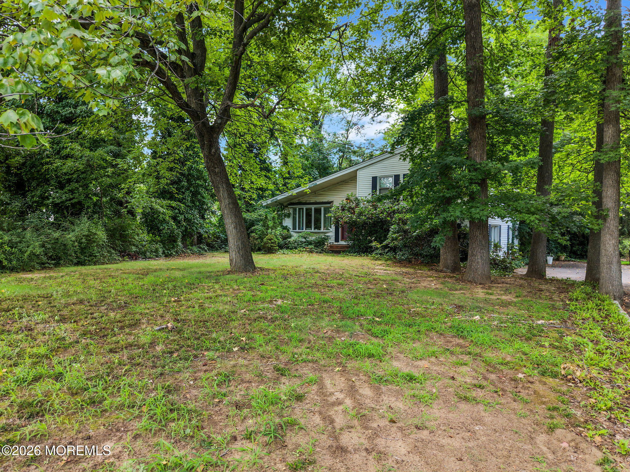 390 Church Street Belford NJ 07718