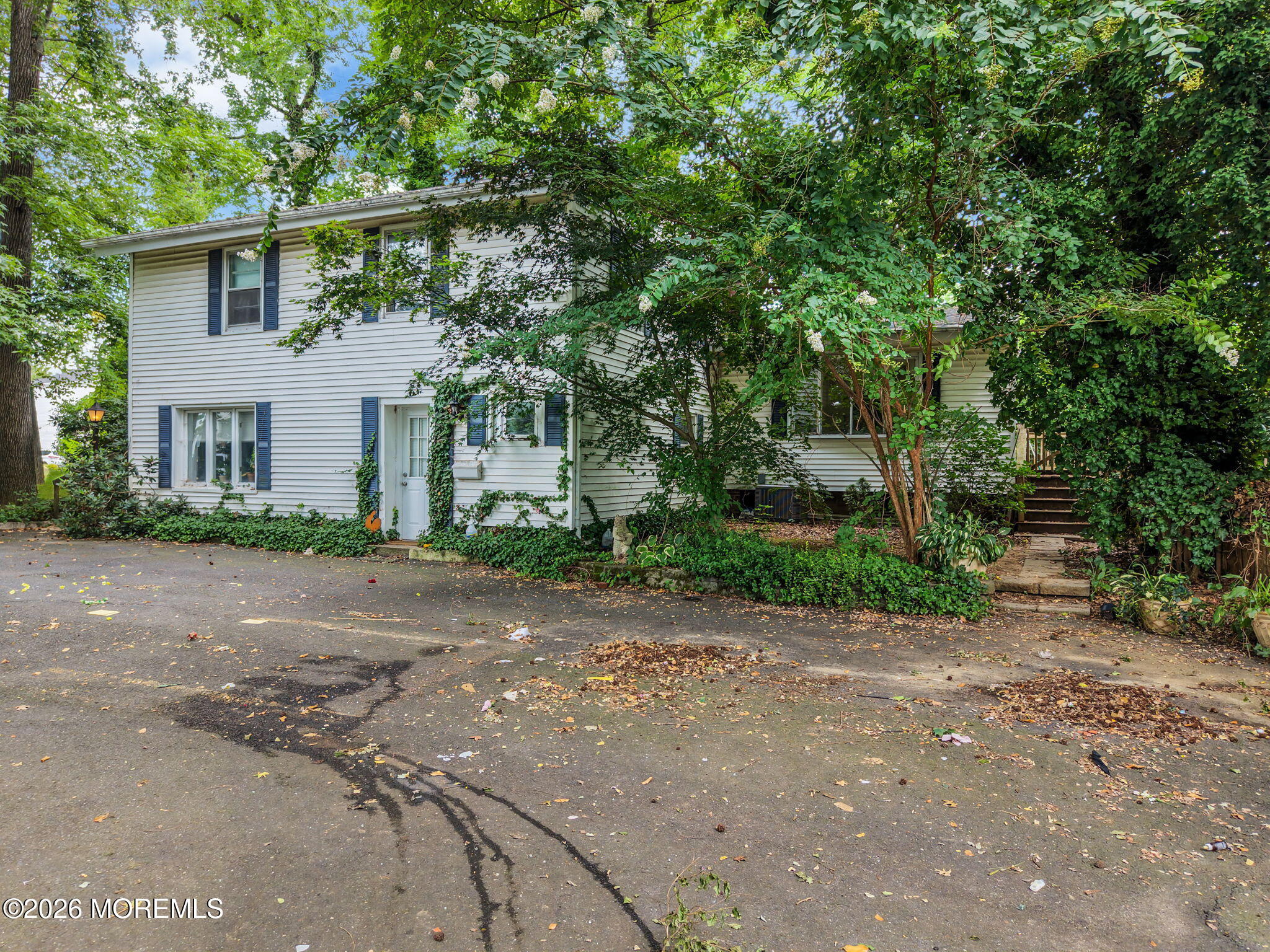 390 Church Street Belford NJ 07718