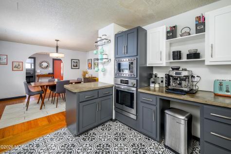 10 Beechwood Place North Brunswick NJ 08902