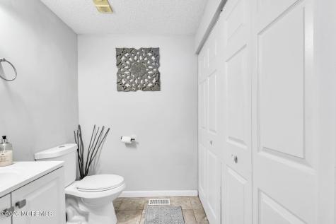 22 Compass Lane Barnegat NJ 08005
