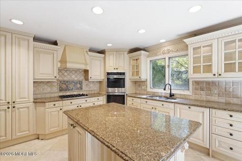 11 Woodside Drive Rumson NJ 07760