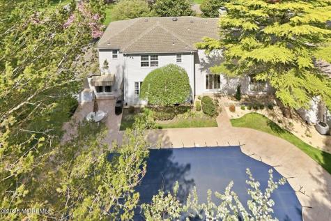 11 Woodside Drive Rumson NJ 07760