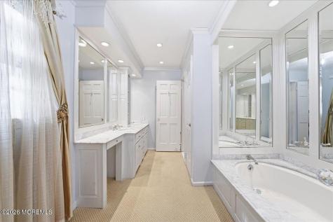11 Woodside Drive Rumson NJ 07760