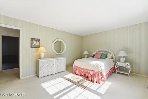 11 Woodside Drive Rumson NJ 07760