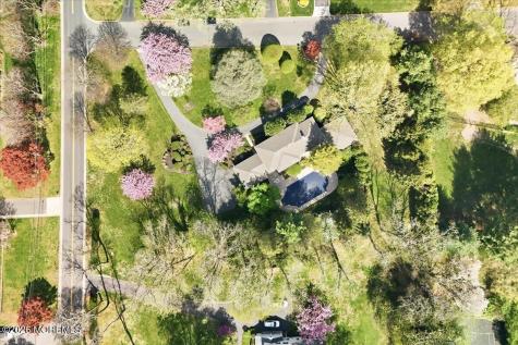 11 Woodside Drive Rumson NJ 07760