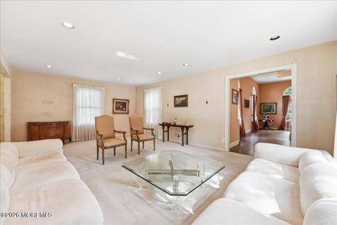11 Woodside Drive Rumson NJ 07760