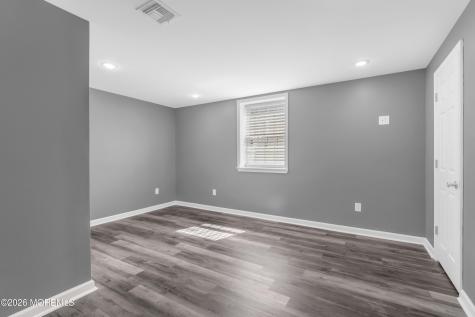 108 Bark Road Manahawkin NJ 08050