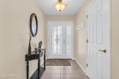 108 Bark Road Manahawkin NJ 08050