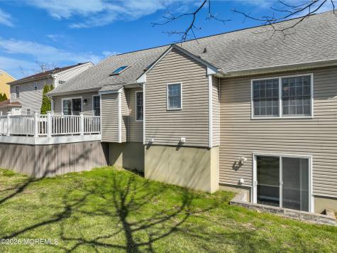 108 Bark Road Manahawkin NJ 08050