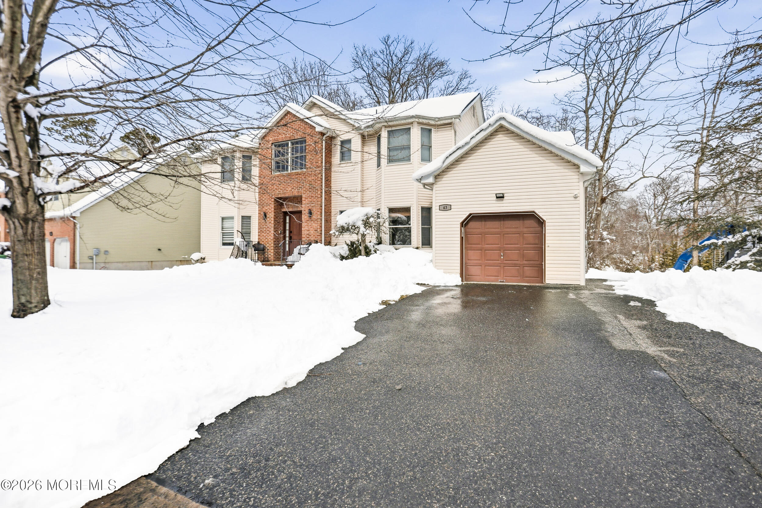 43 Arosa Hill Lakewood NJ 08701