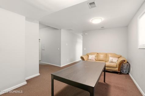 43 Arosa Hill Lakewood NJ 08701