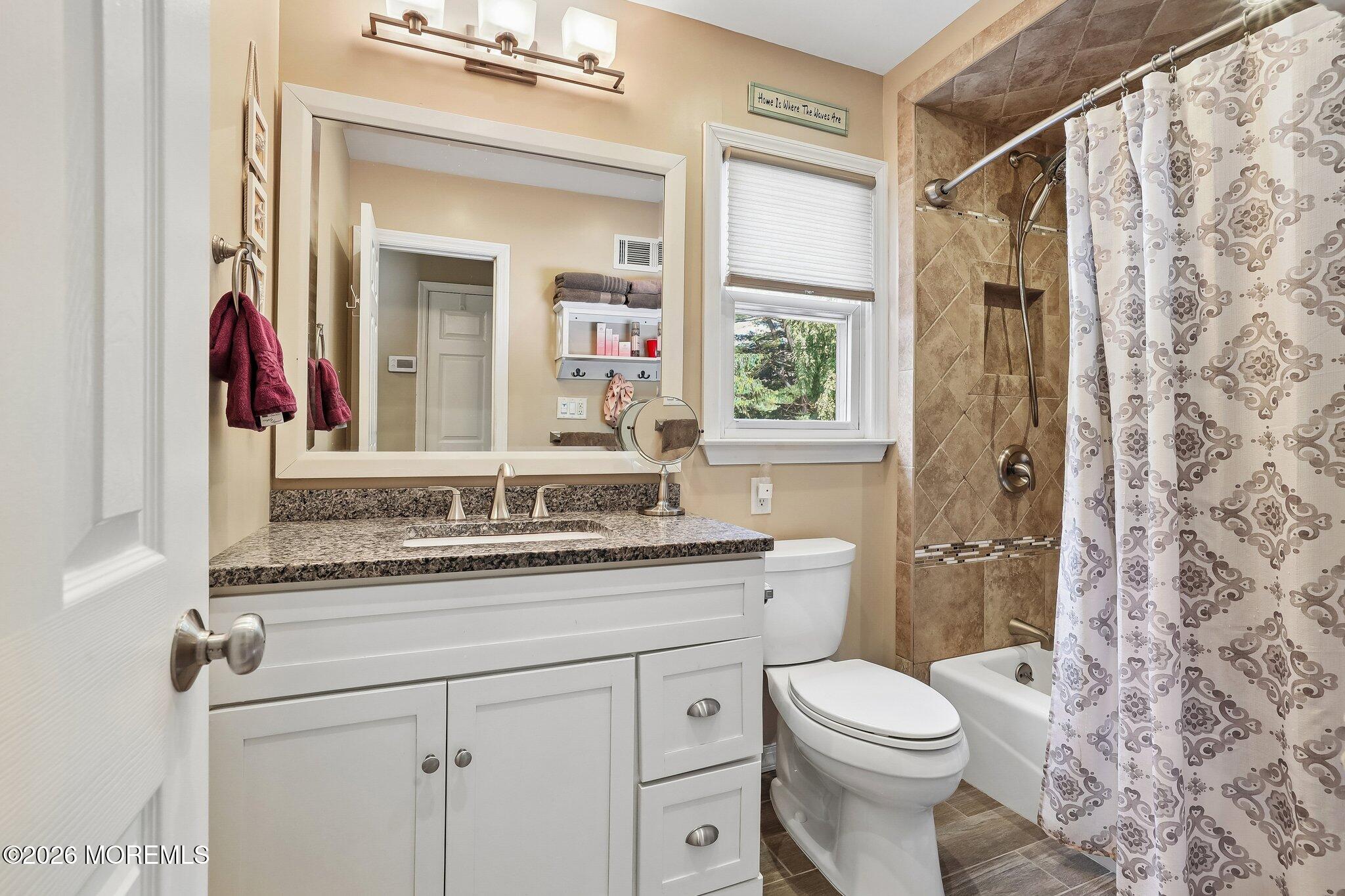 6 Murfield Drive Lincroft NJ 07738