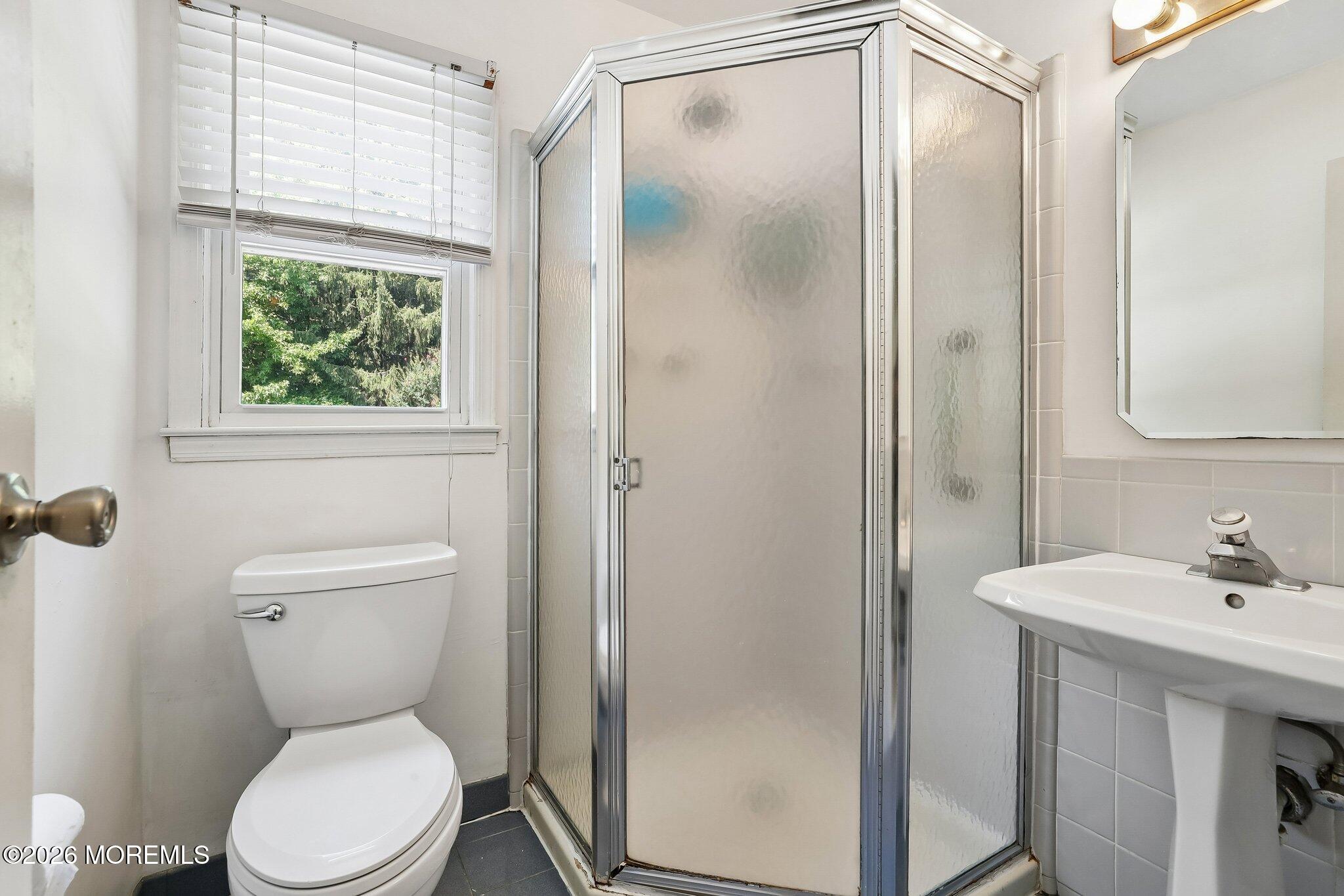 6 Murfield Drive Lincroft NJ 07738
