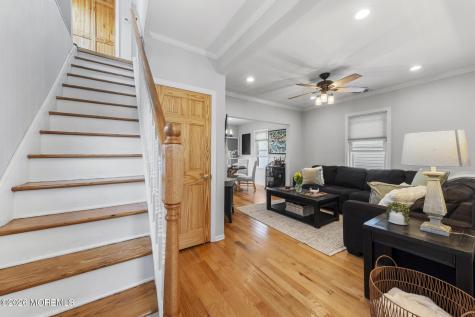 7 Central Avenue Caldwell NJ 07006