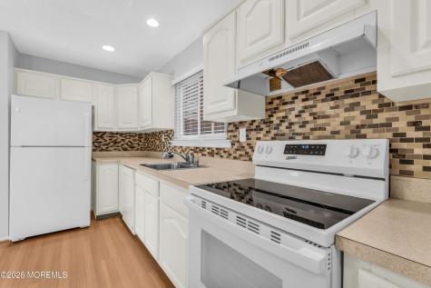 5 Eastport Court Red Bank NJ 07701