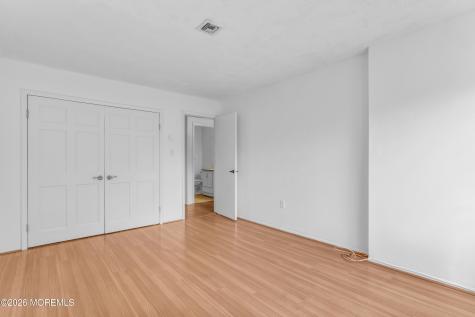 5 Eastport Court Red Bank NJ 07701