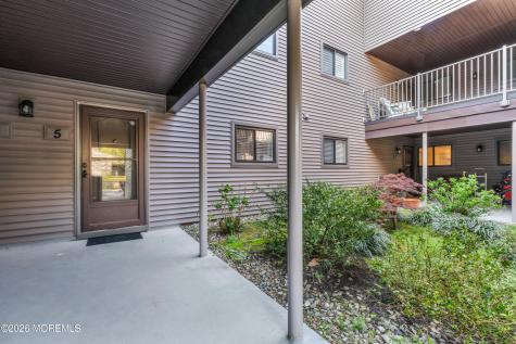 5 Eastport Court Red Bank NJ 07701