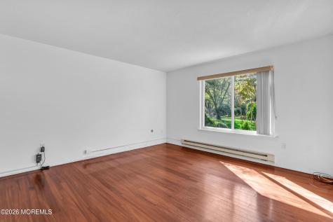 5 Eastport Court Red Bank NJ 07701