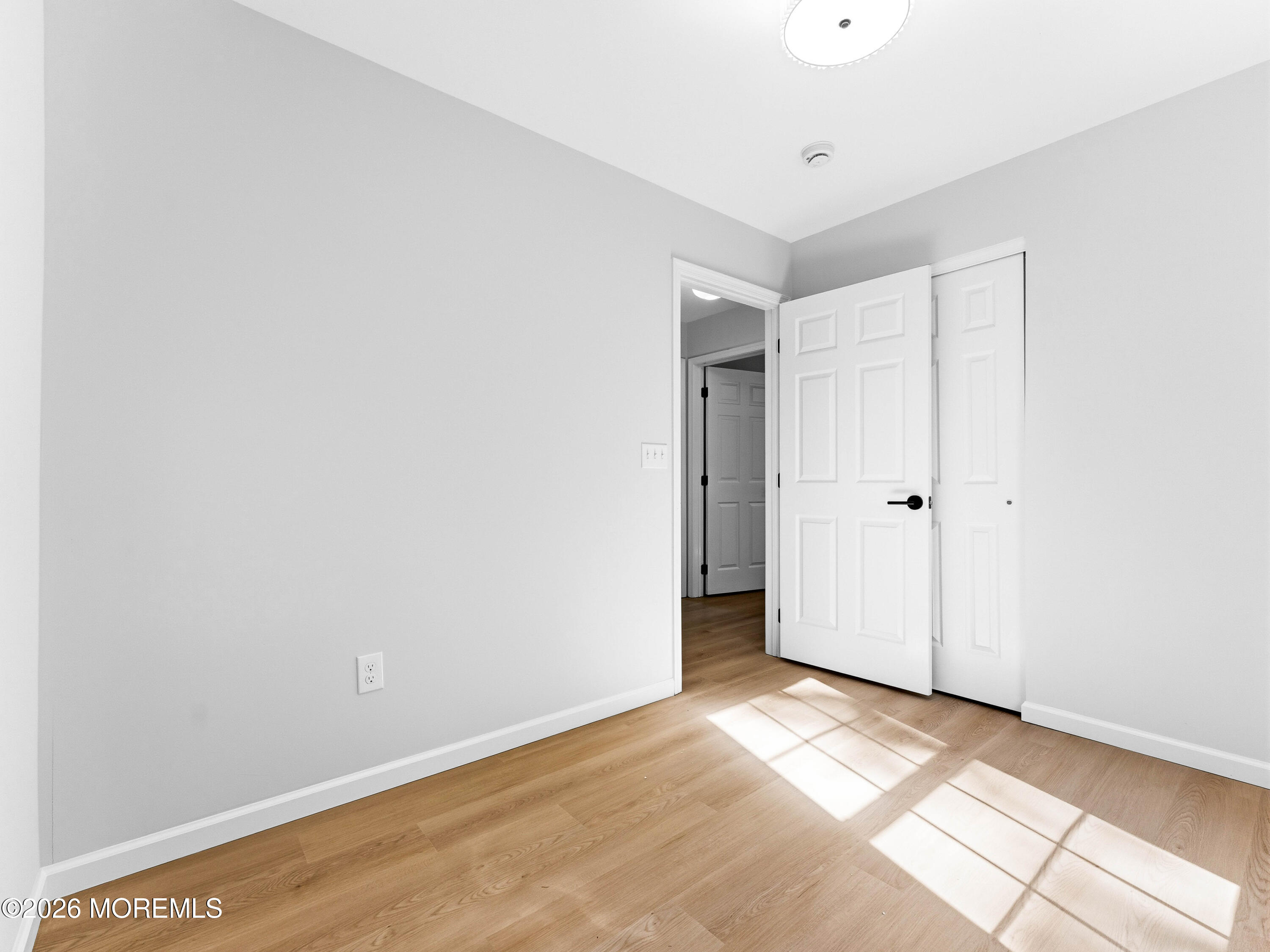 579 Coral Lane Manahawkin NJ 08050