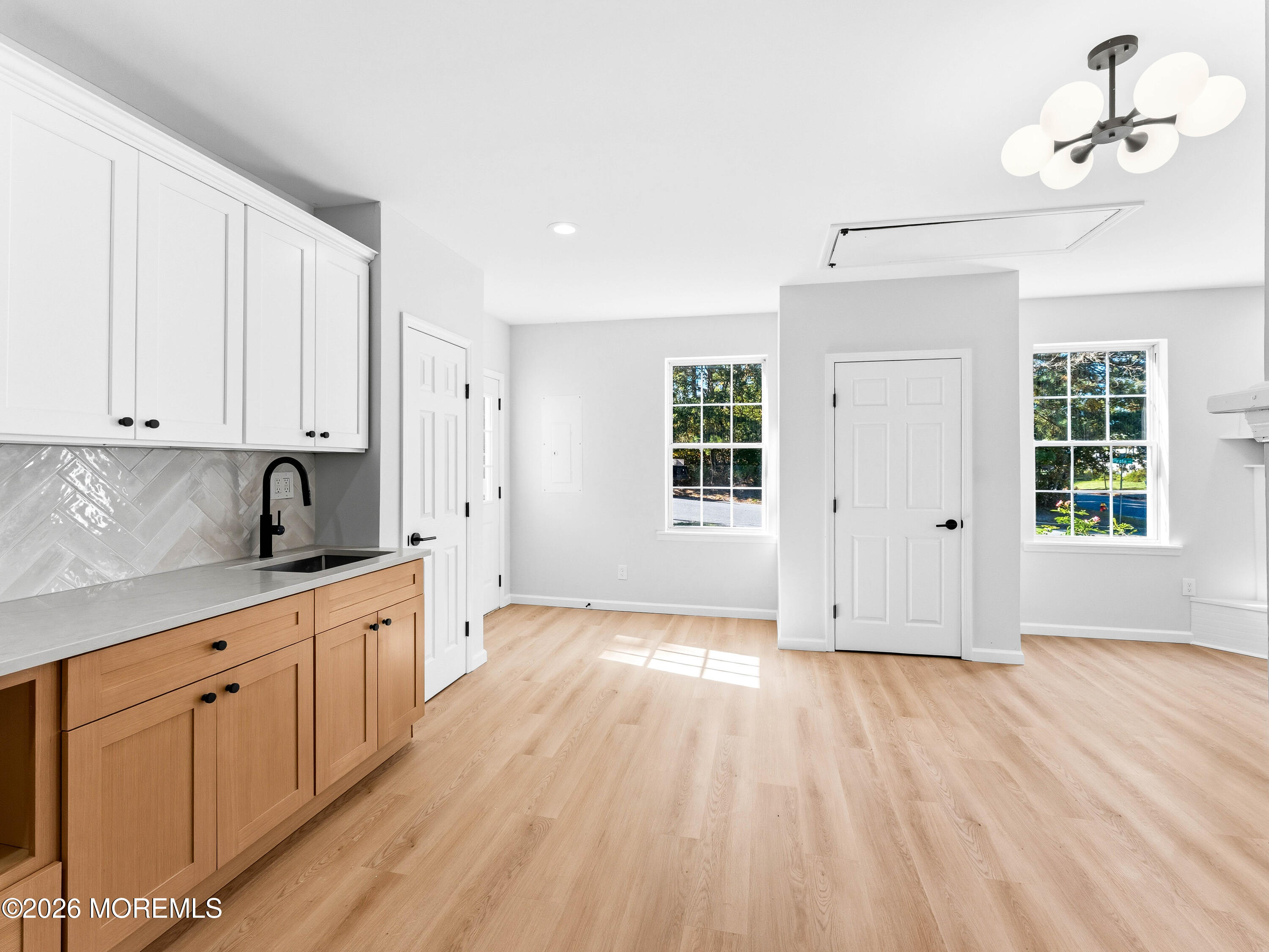 579 Coral Lane Manahawkin NJ 08050
