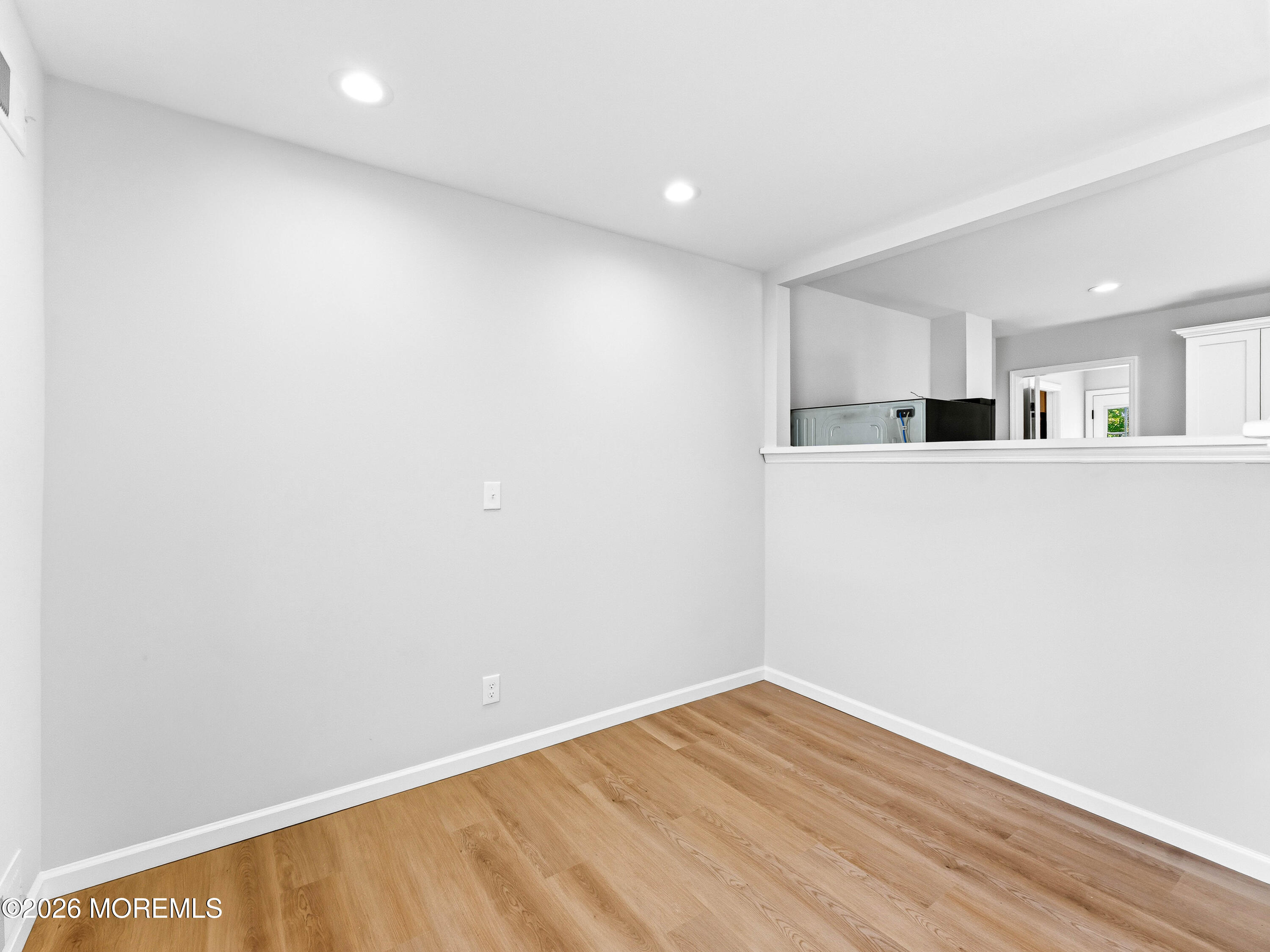 579 Coral Lane Manahawkin NJ 08050