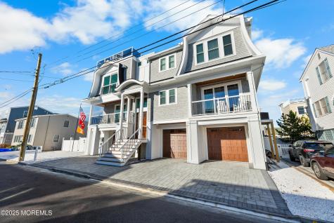 18 Mea Lane Long Beach Twp NJ 08008
