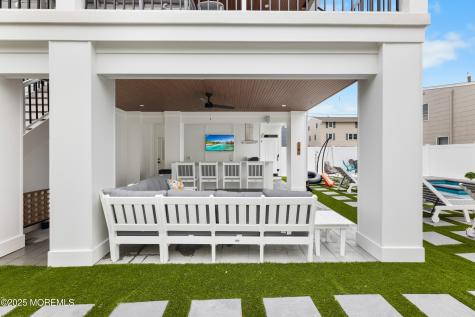 18 Mea Lane Long Beach Twp NJ 08008