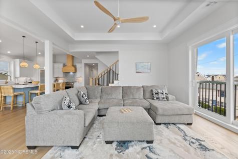 18 Mea Lane Long Beach Twp NJ 08008