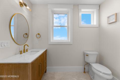 18 Mea Lane Long Beach Twp NJ 08008