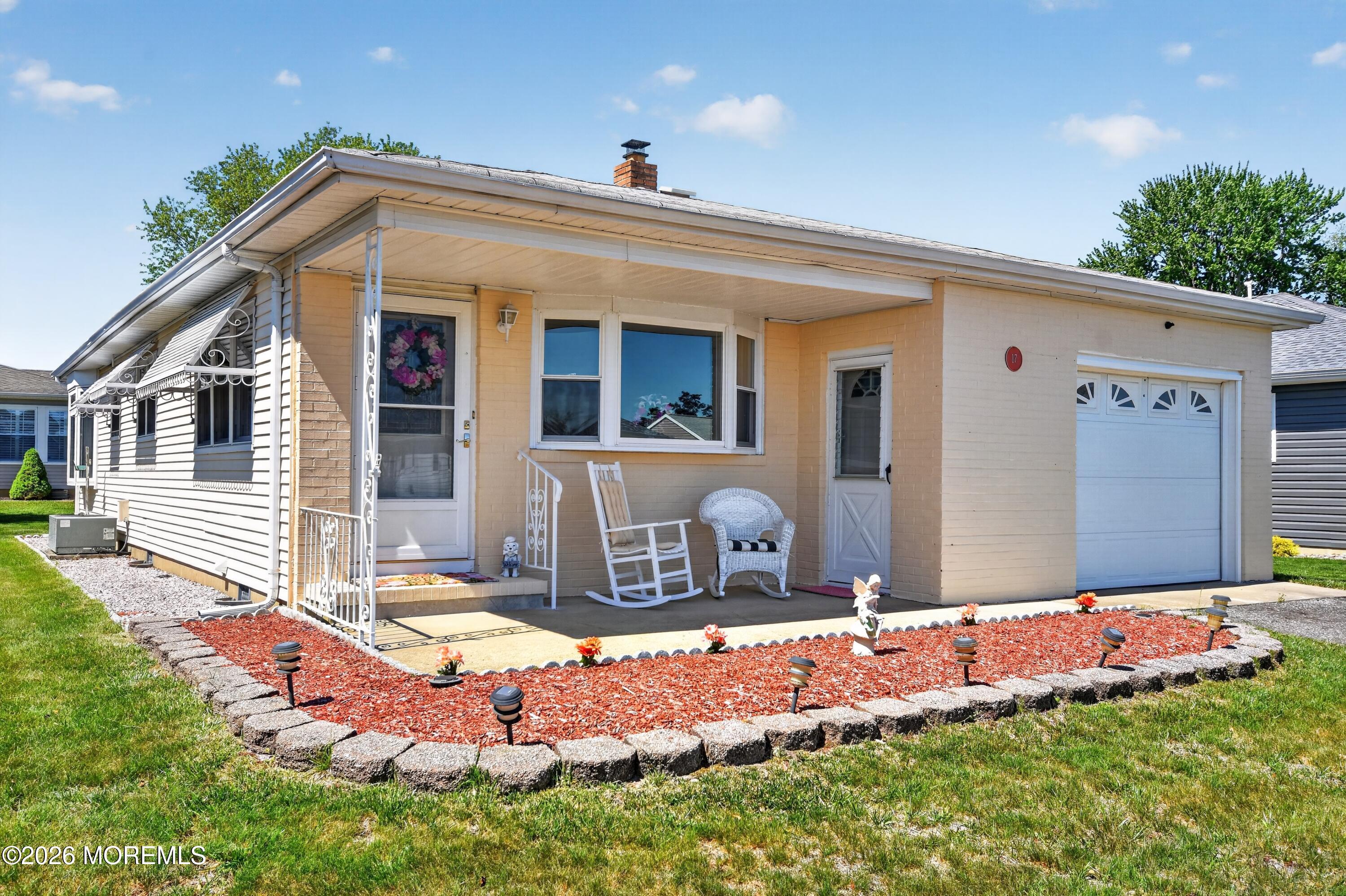 17 Corinth Place Toms River NJ 08757
