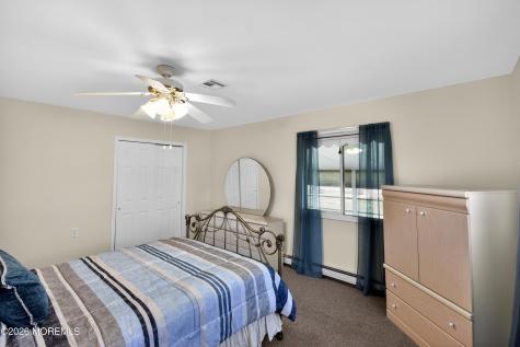 17 Corinth Place Toms River NJ 08757