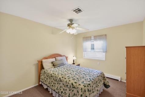 17 Corinth Place Toms River NJ 08757