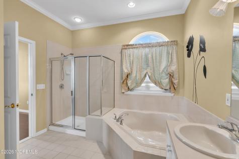 52 Plymouth Way Barnegat NJ 08005