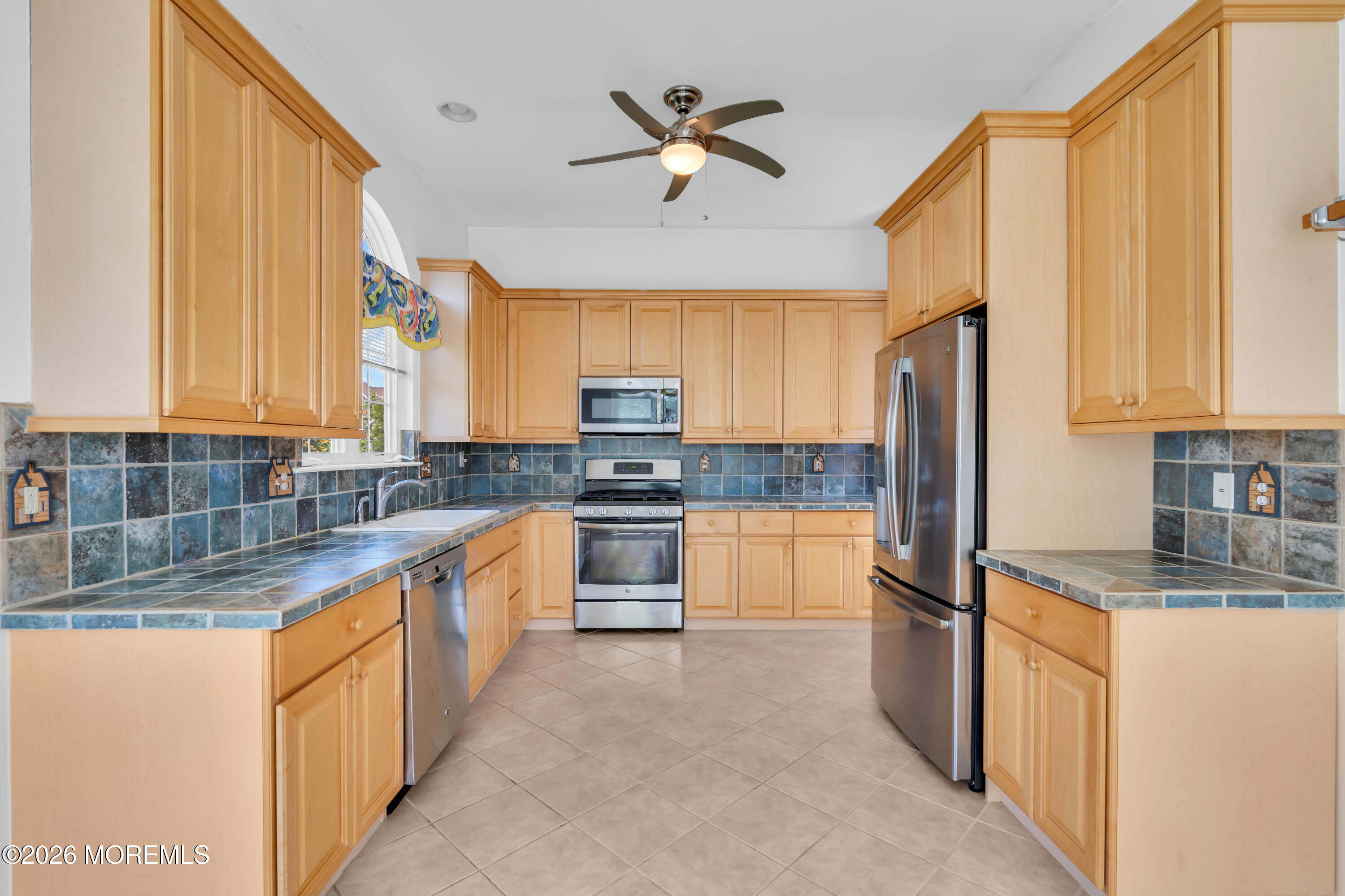 52 Plymouth Way Barnegat NJ 08005