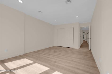 136 Longwood Drive Manahawkin NJ 08050
