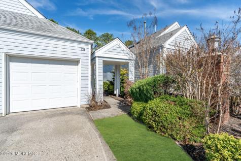 136 Longwood Drive Manahawkin NJ 08050