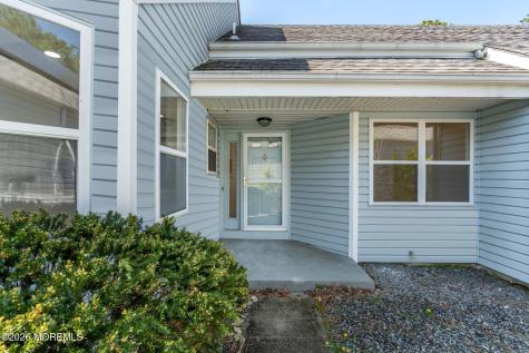 136 Longwood Drive Manahawkin NJ 08050