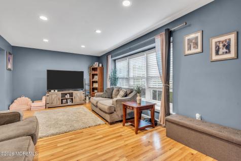 24 Eric Drive Howell NJ 07731