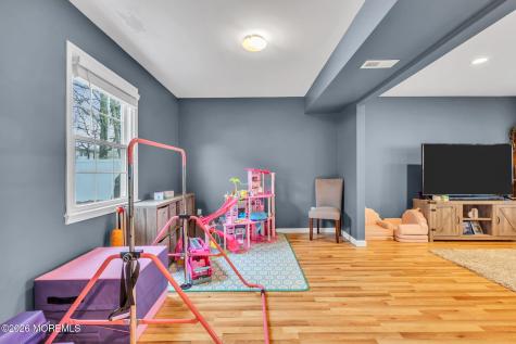 24 Eric Drive Howell NJ 07731