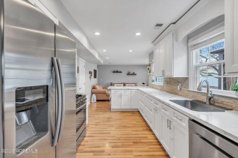 24 Eric Drive Howell NJ 07731