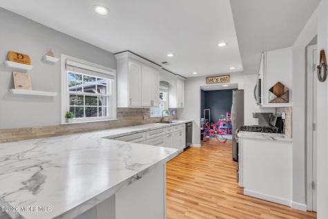 24 Eric Drive Howell NJ 07731