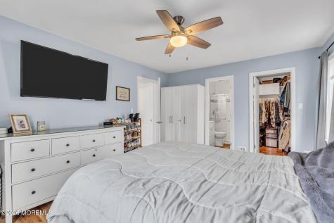 24 Eric Drive Howell NJ 07731